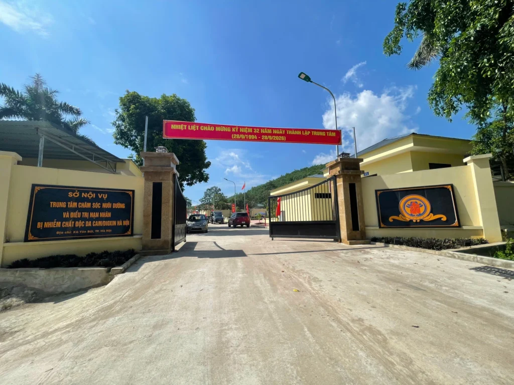 Trung tâm chăm sóc nuôi dưỡng và điều trị nạn nhân bi nhiễm chất độc da cam/dioxin Hà Nội